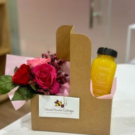 Blooms with Drink Gift Set