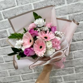 Pink Delight - Pink Roses, Carnations and Gerberas Bouquet